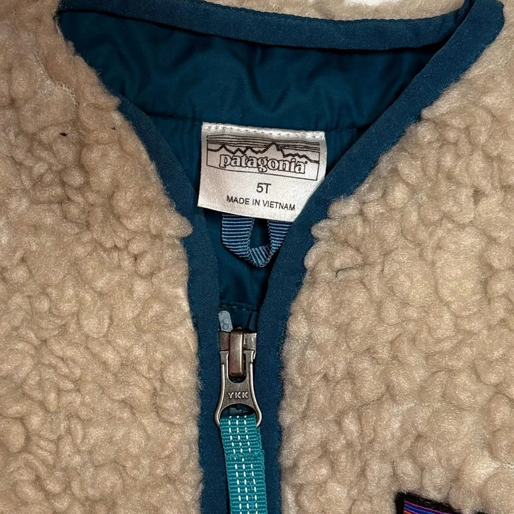Patagonia 5T vest - Picture 3 of 3